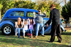 1935_Ford_Coupe_Kids_gangster_1a